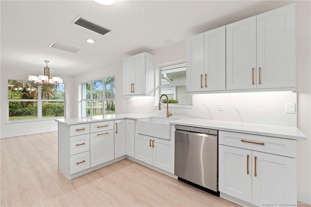 Photo 8 at 2347 SW Brookwood Lane, Palm City