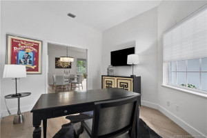Photo 32