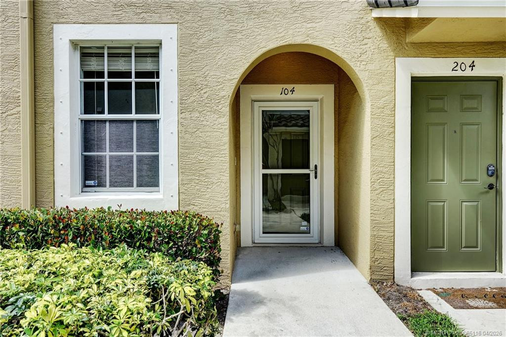Photo 2 at 3041 SE Lexington Lakes Drive 104, Stuart