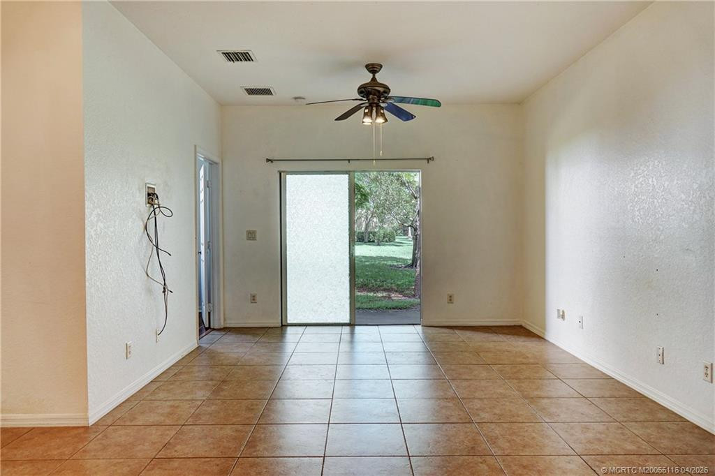 Photo 4 at 3041 SE Lexington Lakes Drive 104, Stuart