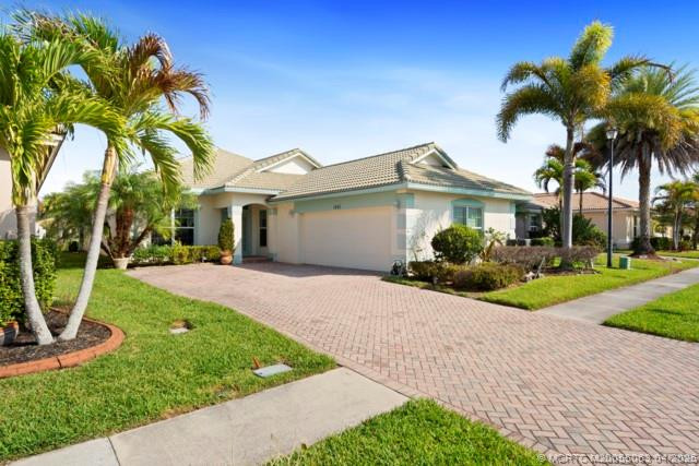 Photo 2 at 1661 NW Old Oak Terrace, Jensen Beach