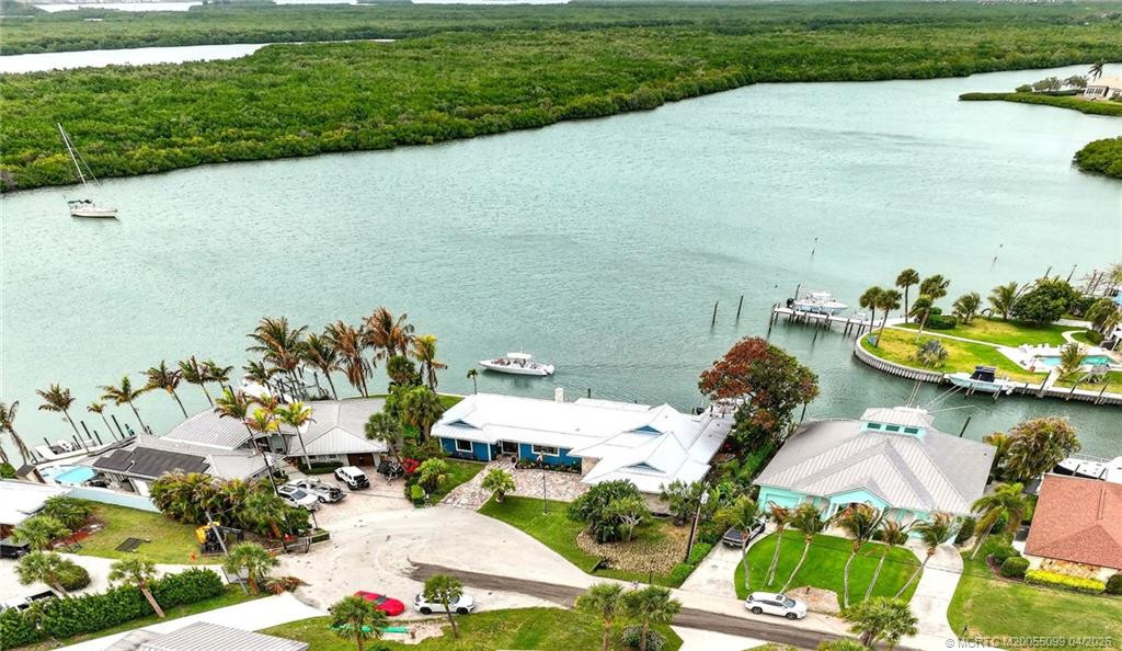 Photo 2 at 276 Bermuda Beach Drive, Hutchinson Island