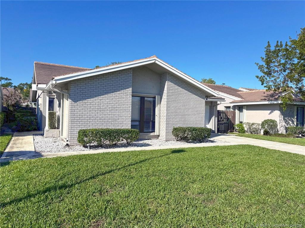Photo 3 at 4211 SW Egret Pond Terrace, Palm City