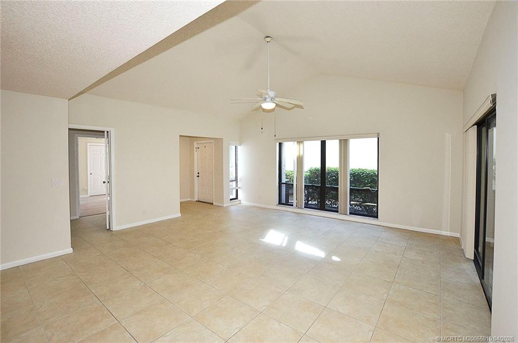 Photo 7 at 4211 SW Egret Pond Terrace, Palm City