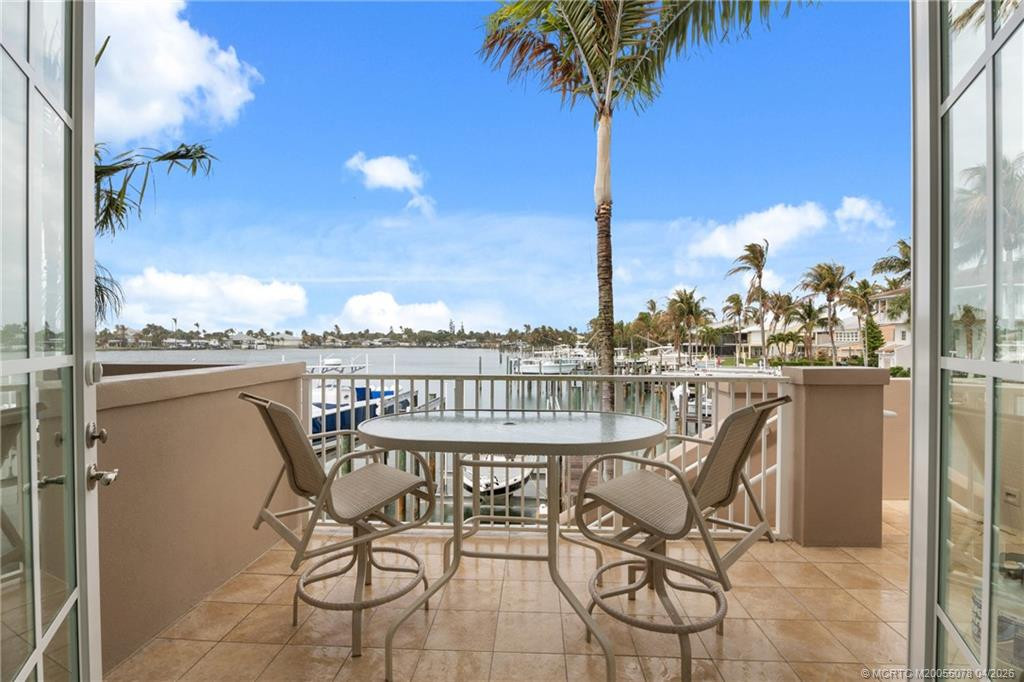 Coconut Cove Marina