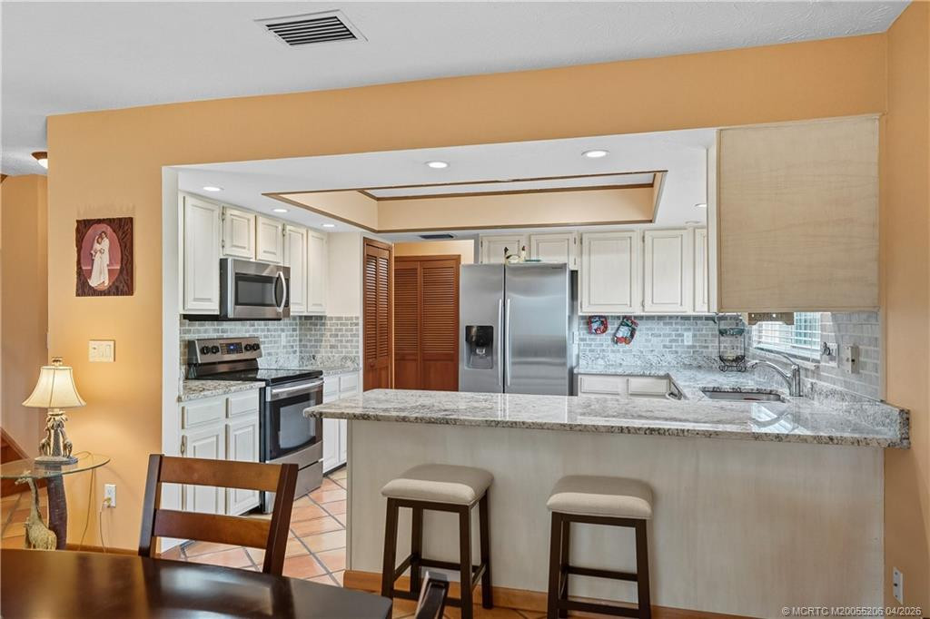 4332 Gator Trace Circle, Fort Pierce FL - photo 19 of 58