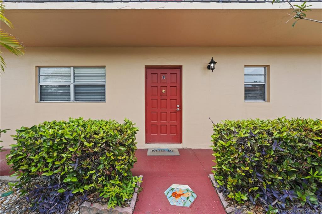 1941 SW Palm City Road #B home for sale in King Mountain Condo Monterey Yacht & Country Club