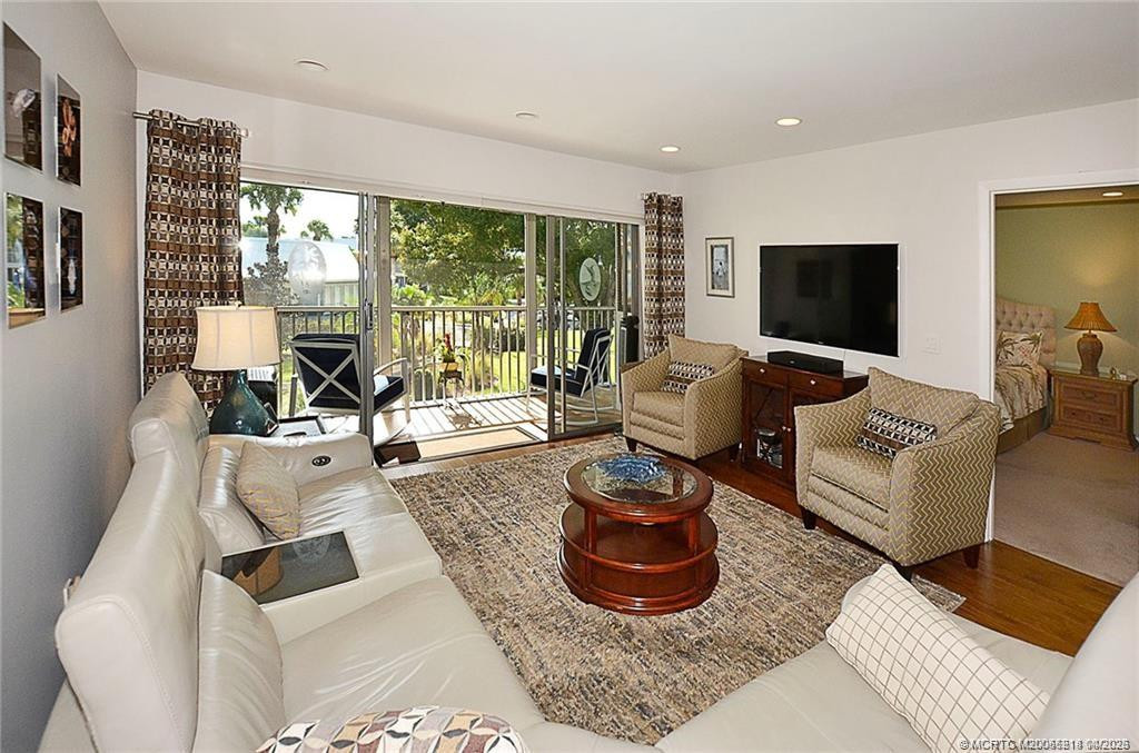 1854 SW Palm City Road #203, Stuart FL - photo 20 of 40