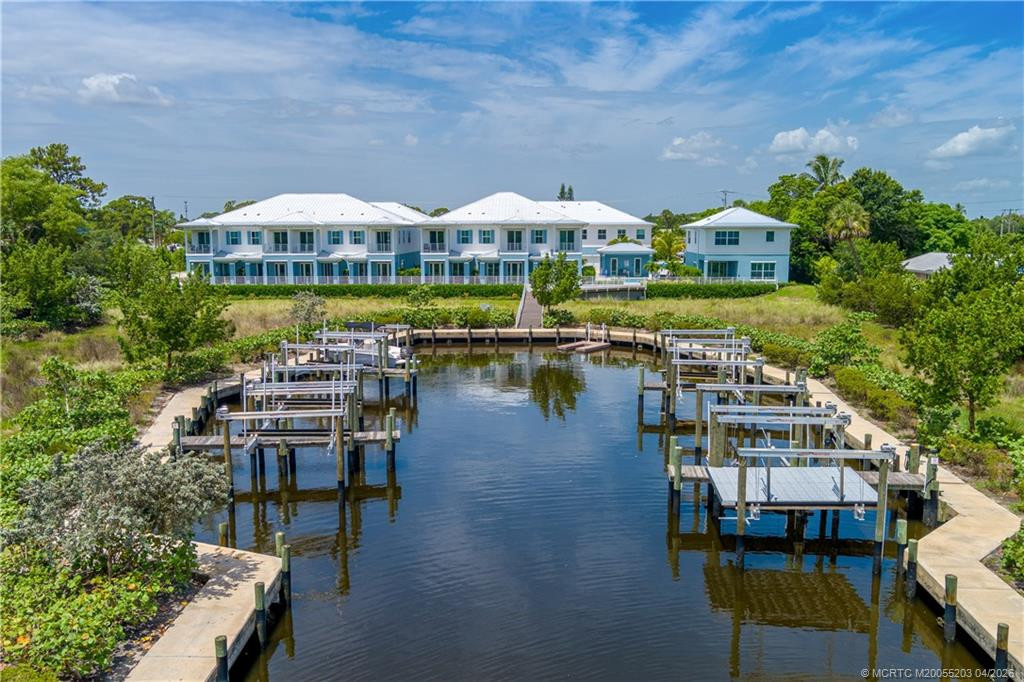 Manatee Isles