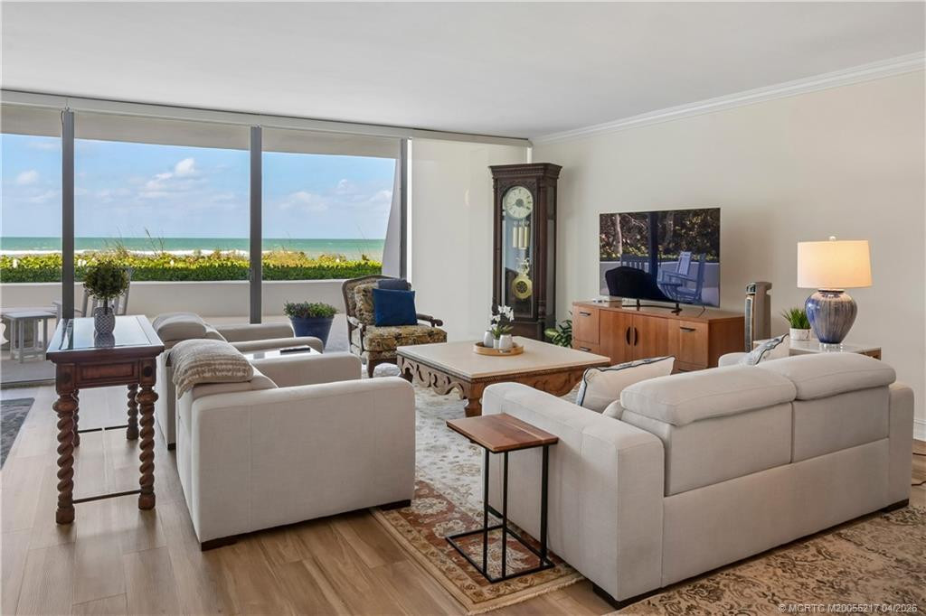 2001 SE Sailfish Point Boulevard 117 — photo 7