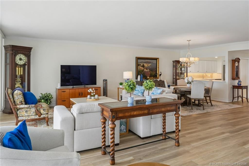 2001 SE Sailfish Point Boulevard 117 — photo 21