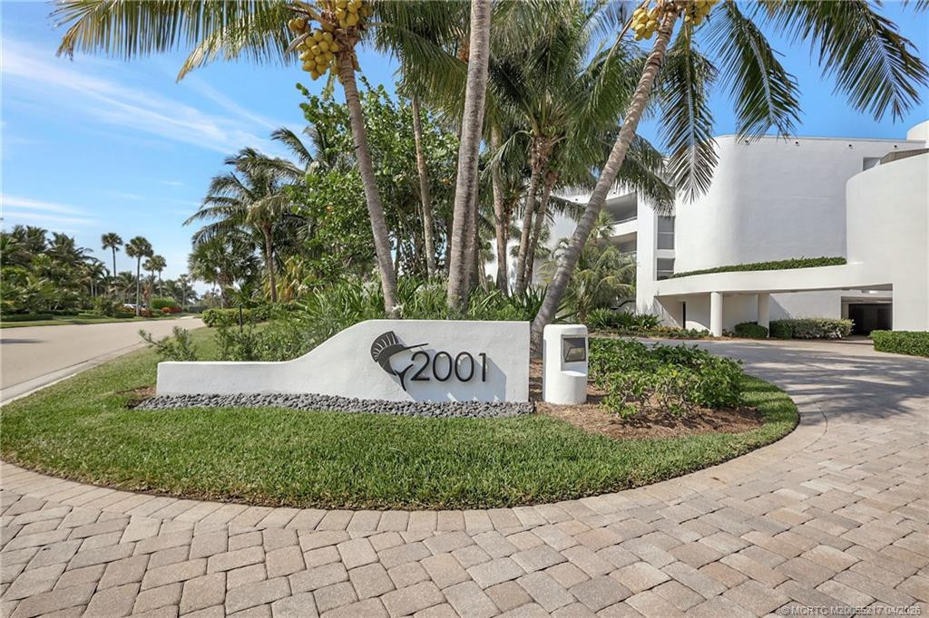 2001 SE Sailfish Point Boulevard 117 — photo 28