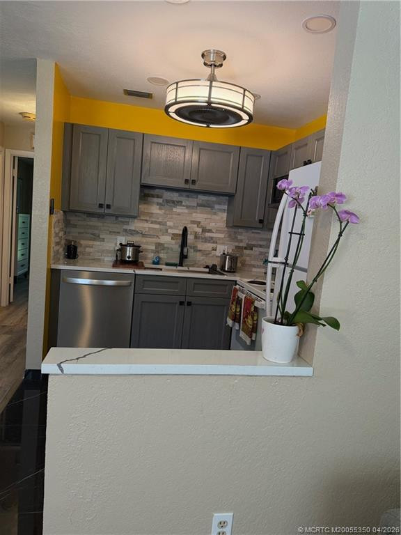 1225 NW 21st Street #3211, Stuart FL - photo 8 of 33