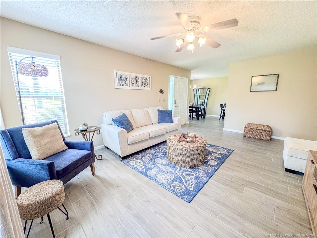 950 S Kanner Highway UN204, Stuart, FL 34994 &mdash; photo 2