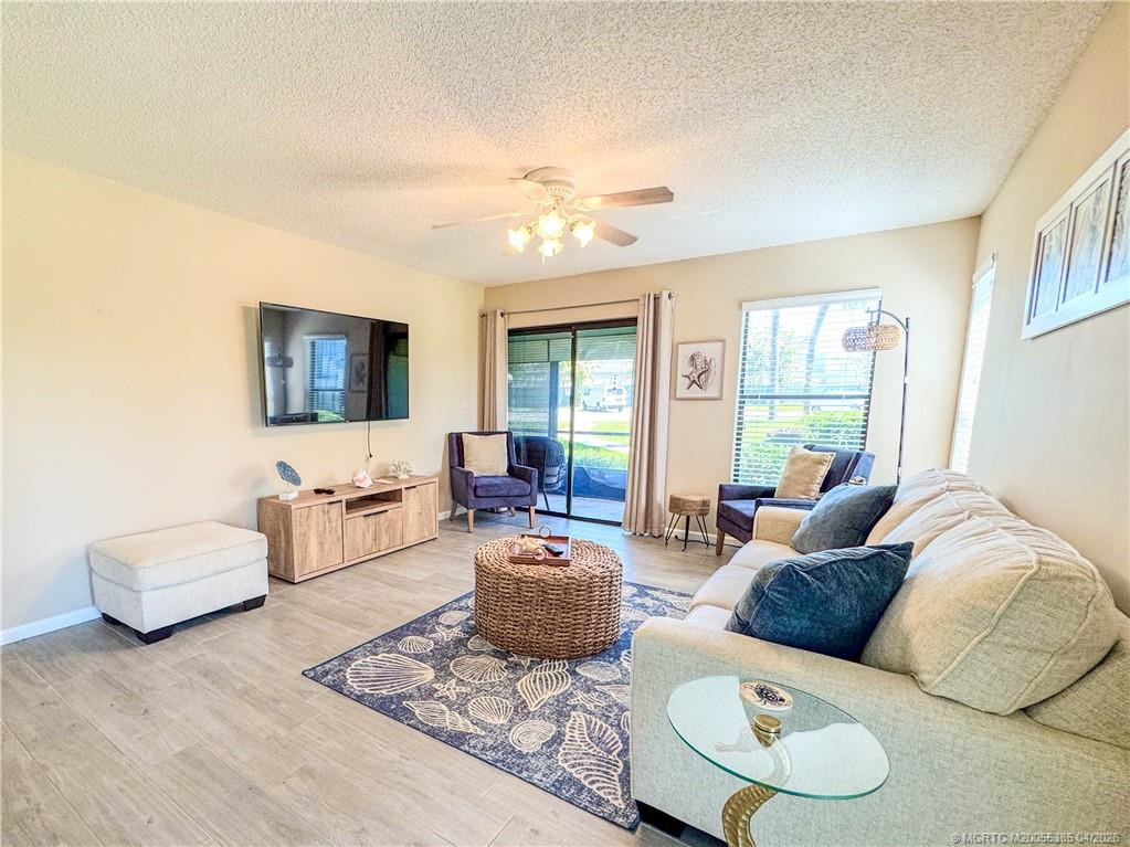 950 S Kanner Highway UN204, Stuart, FL 34994 &mdash; photo 3