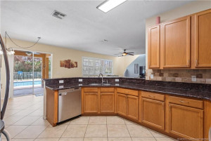 Kitchen (4)