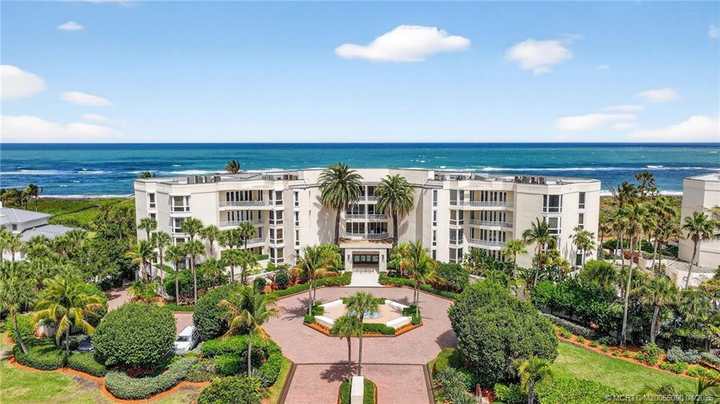 Ocean Isle building