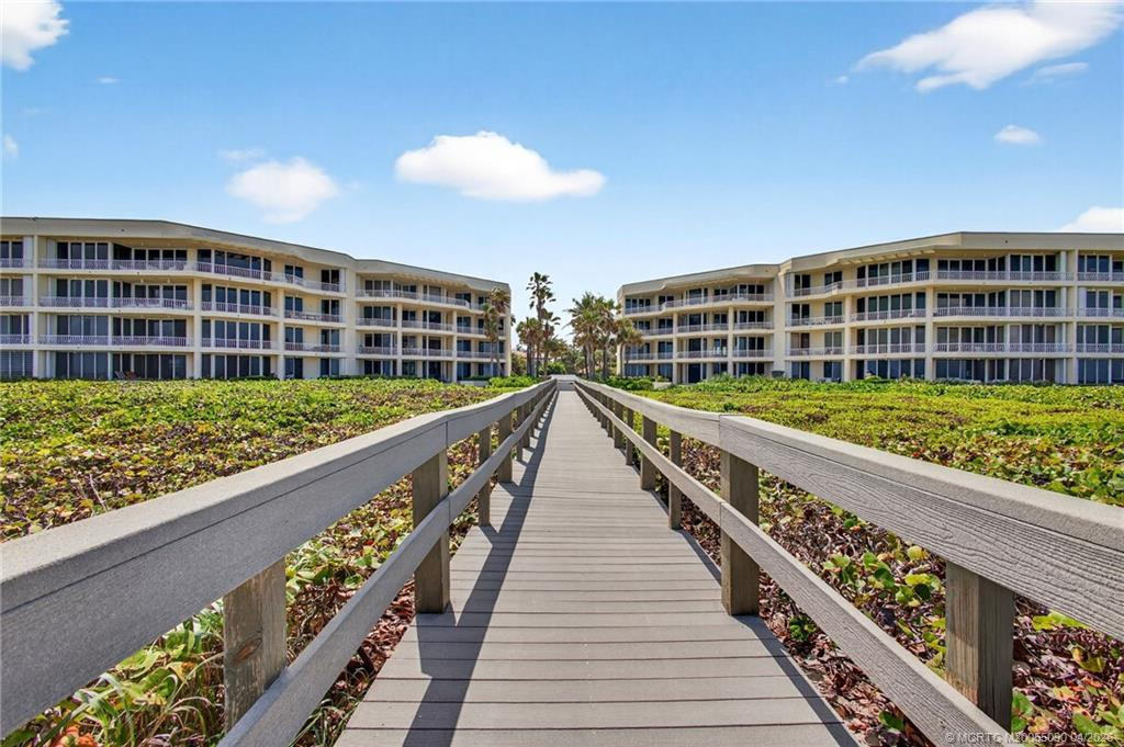 Boardwalk to the beach