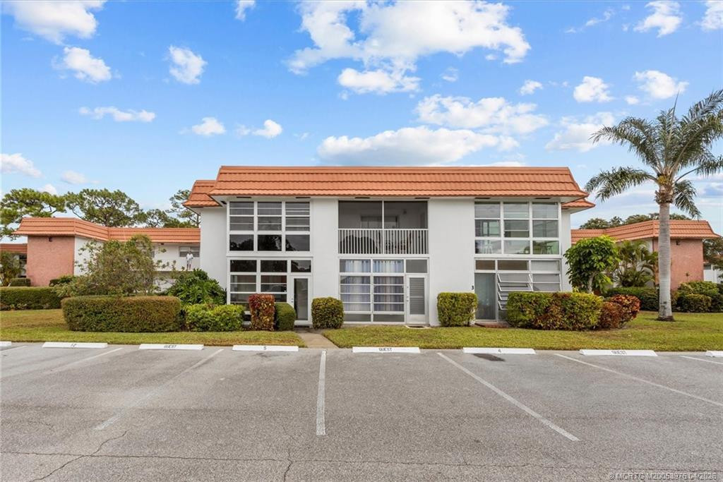 2600 SE Ocean Boulevard #E5, Stuart 34996 home for sale