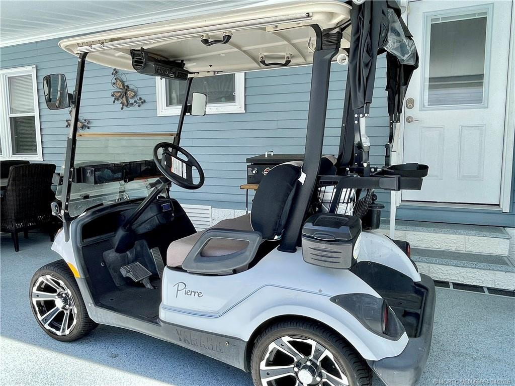 Golf cart included