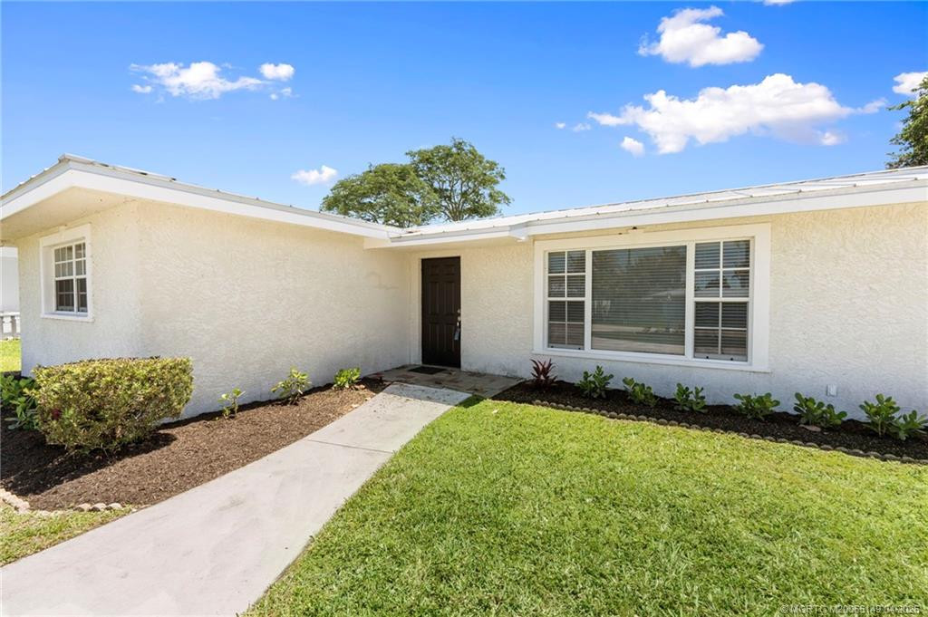 Photo 7 at 207 Olive Avenue, Port St. Lucie
