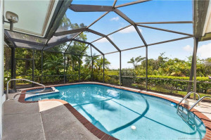 Screen Enclosed Pool with Spa