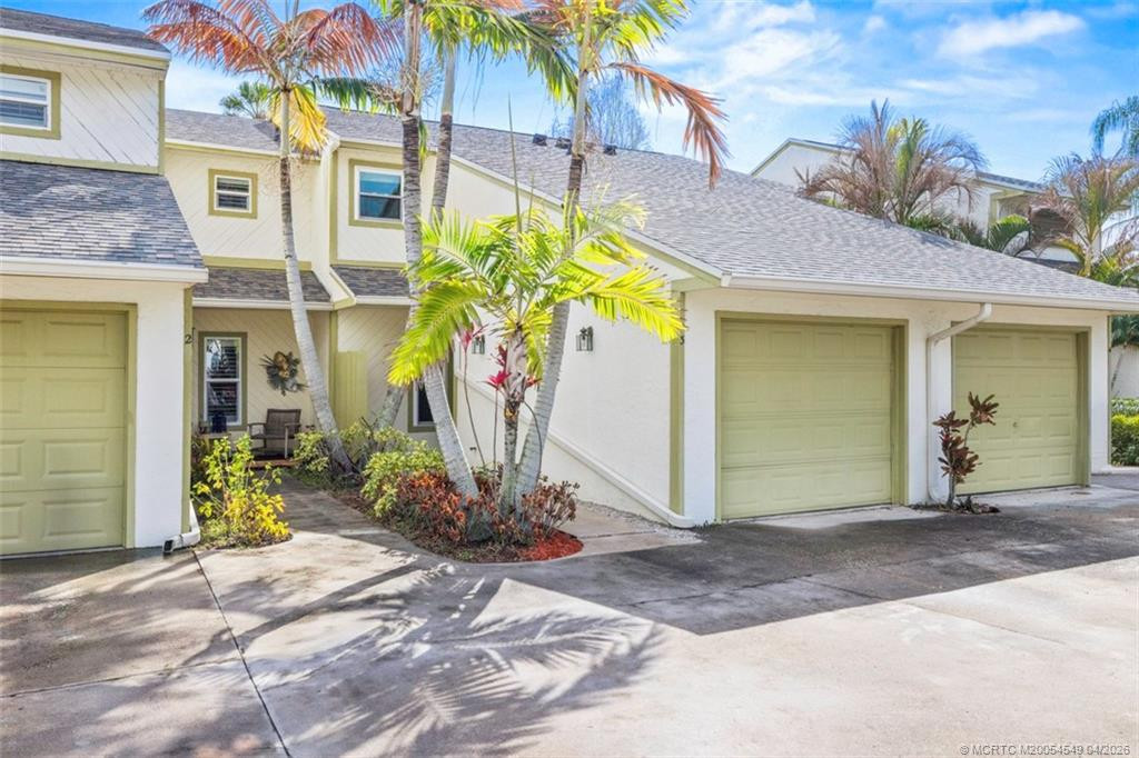 Photo 3 at 973 NW Spruce Ridge Drive 3, Stuart