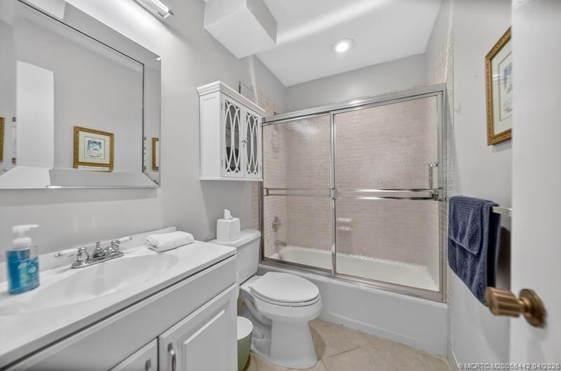 GUEST BATH