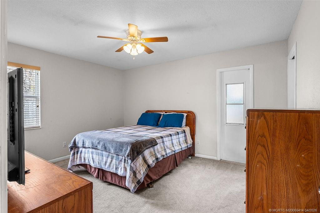 Large Main Bedroom