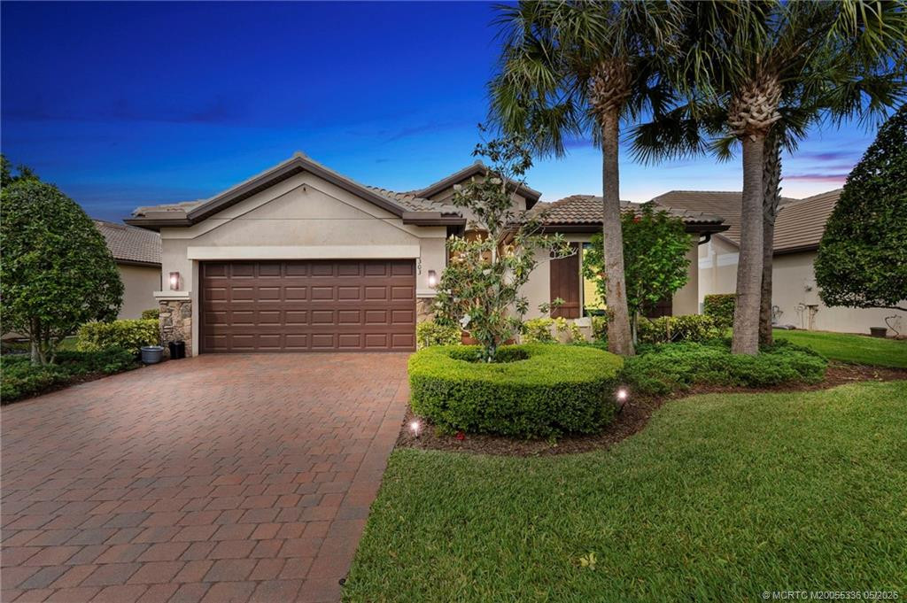303 SE Courances Drive, Port St. Lucie – sold