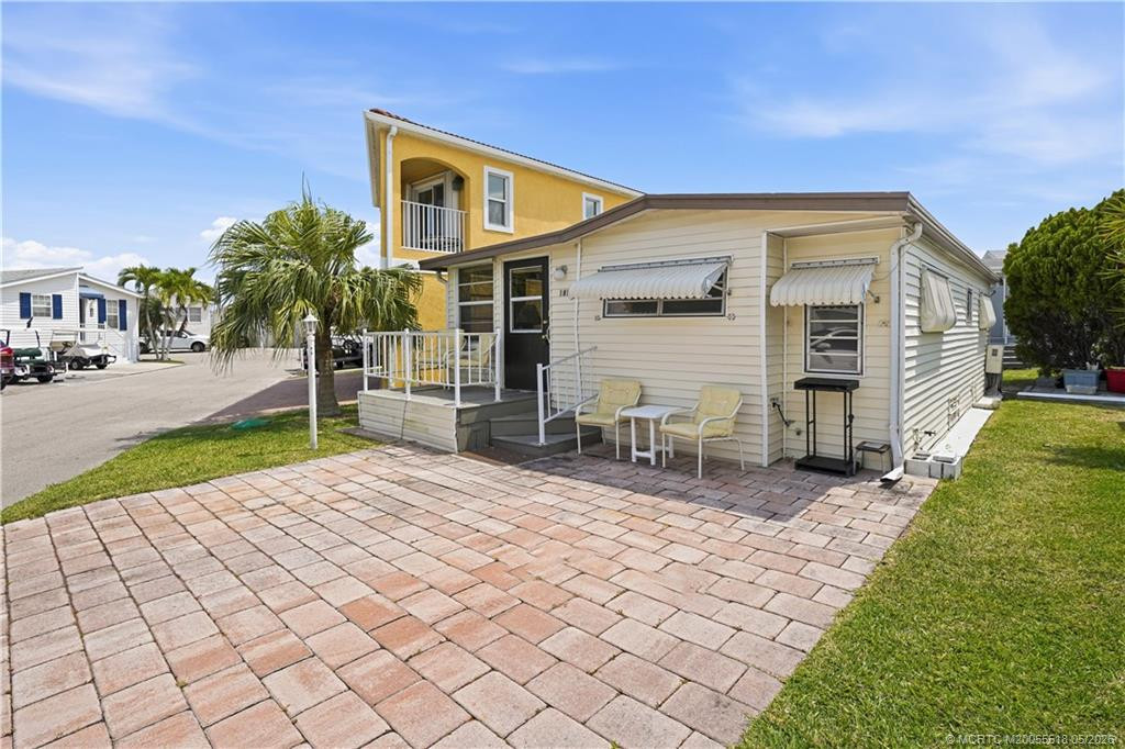 Photo 3 at 175 Nettles Boulevard, Jensen Beach