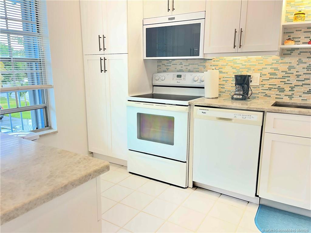 Photo 6 at 1858 SW Palm City Road 203, Stuart