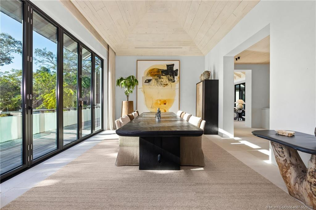 109 S River Road 19