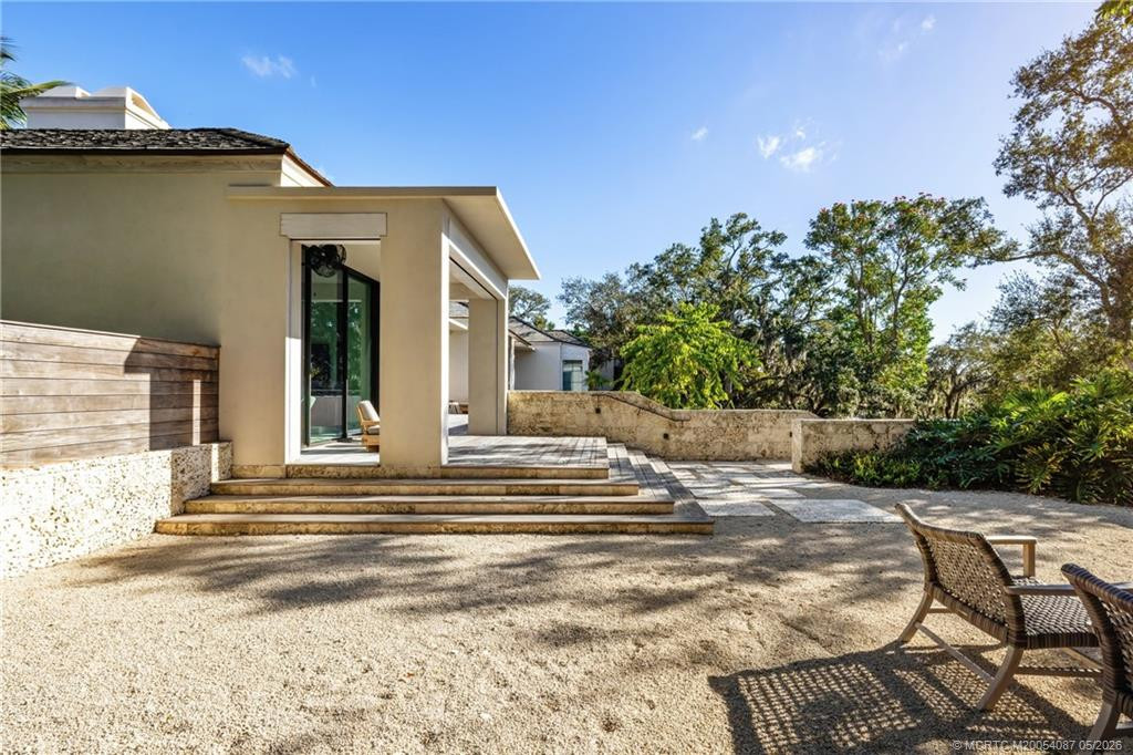 109 S River Road 30