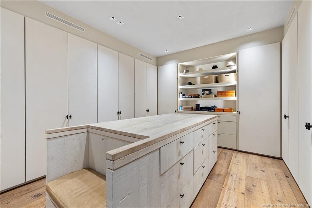 109 S River Road 39