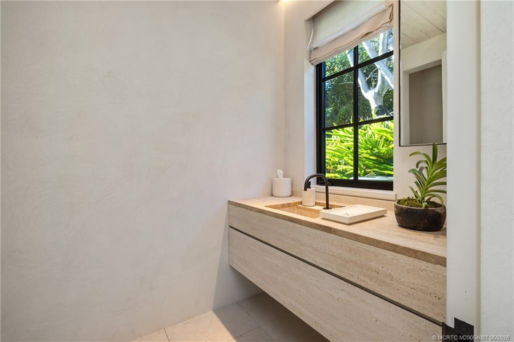 109 S River Road 56