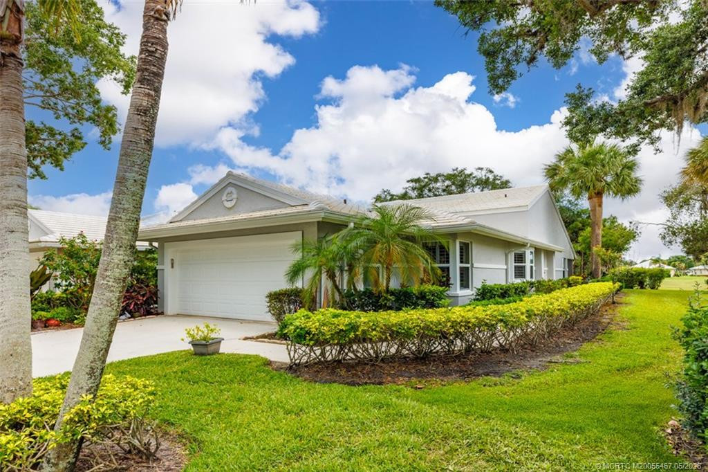Photo 3 at 2438 SW Foxpoint Trail, Palm City