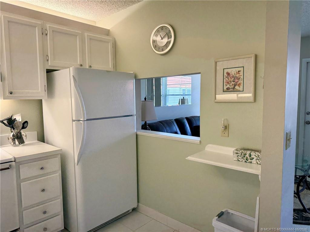 Photo 5 at 1225 NW 21st Street 27-2711, Stuart