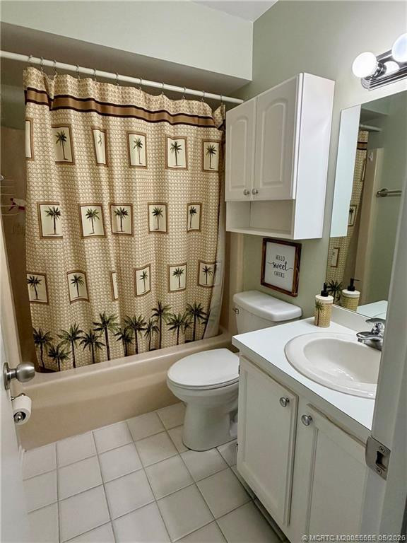 Photo 7 at 1225 NW 21st Street 27-2711, Stuart