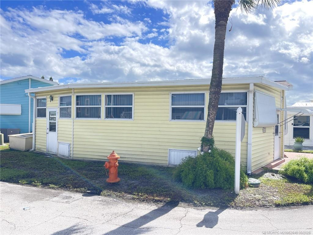 Photo 2 at 943 Nettles Boulevard, Jensen Beach