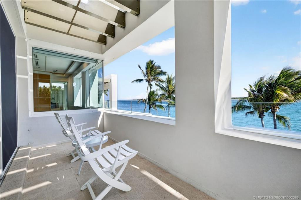 Upper guest room private balcony