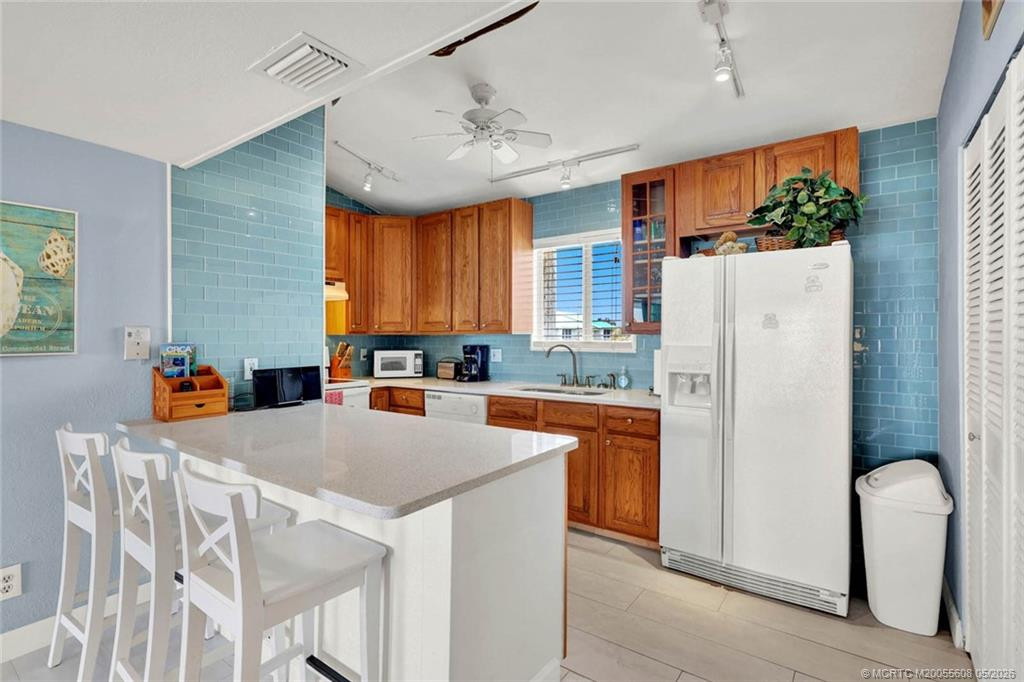 Photo 8 at 2400 S Ocean Drive 335, Fort Pierce