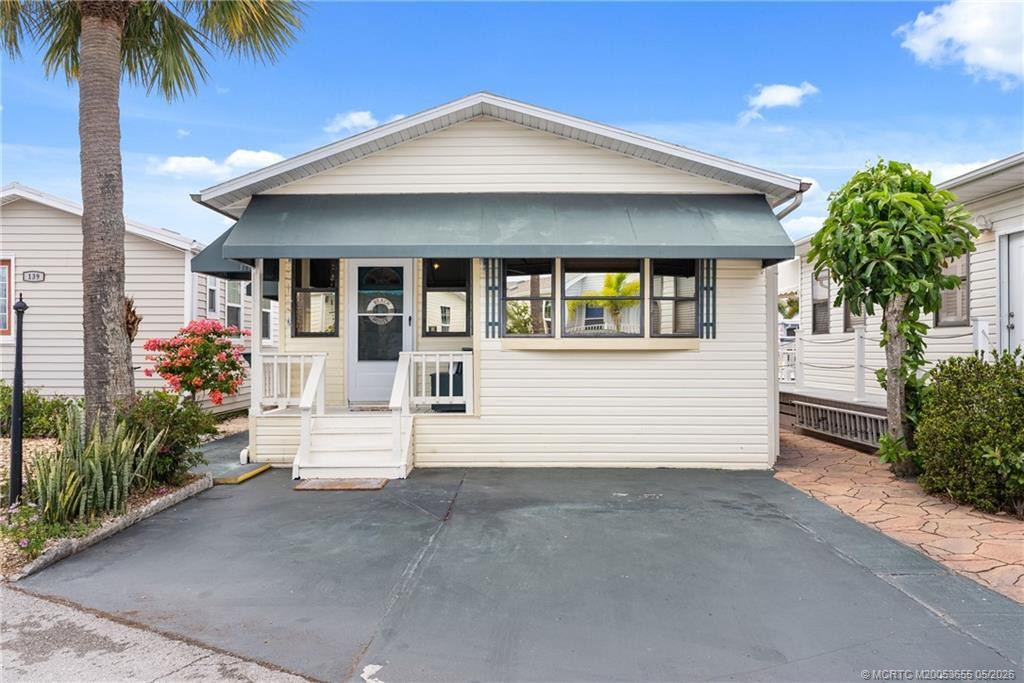 Photo 4 at 140 Nettles Boulevard, Jensen Beach