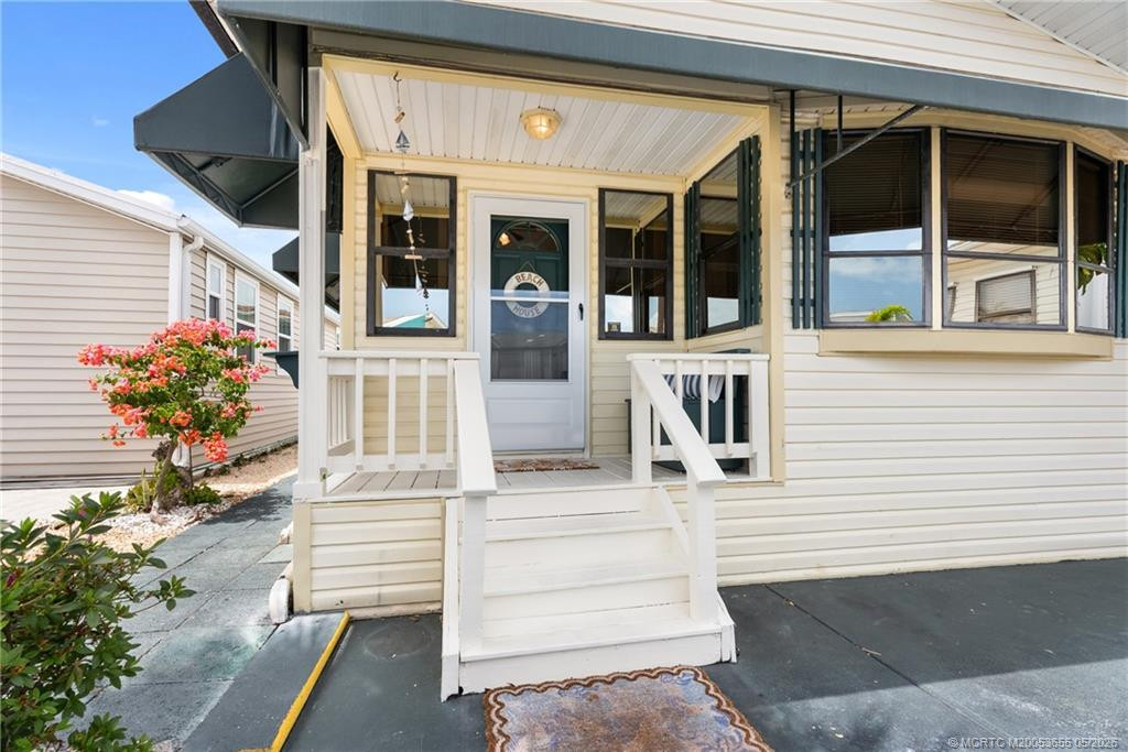 Photo 5 at 140 Nettles Boulevard, Jensen Beach