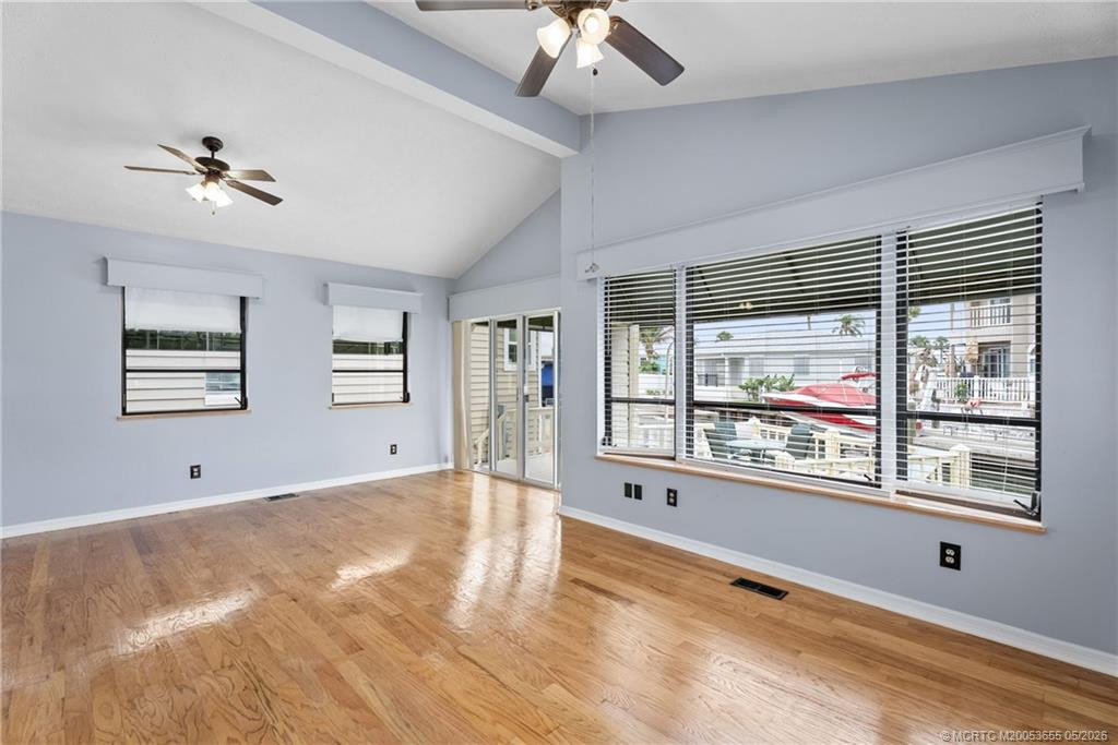 Dining at 140 Nettles Boulevard, Jensen Beach