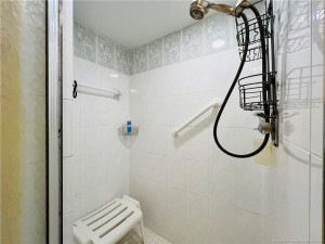 Photo 36