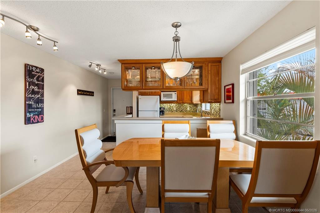 2600 SE Ocean Boulevard #Ee15, Stuart FL - photo 11 of 46
