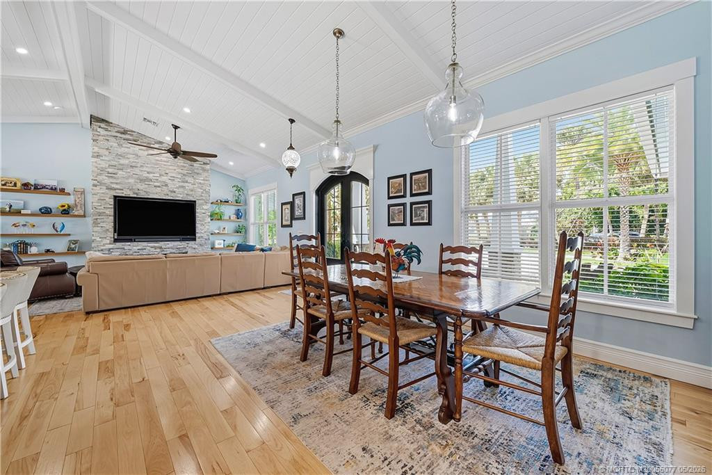 305 SE Flamingo Avenue, Stuart FL - photo 16 of 62