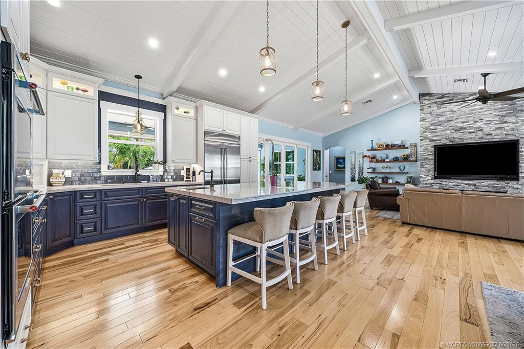 305 SE Flamingo Avenue, Stuart FL - photo 17 of 62