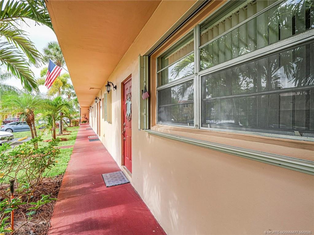 Photo 6 at 1987 SW Palm City Road D, Stuart